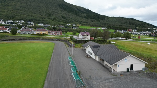 Eide stadion - Eide