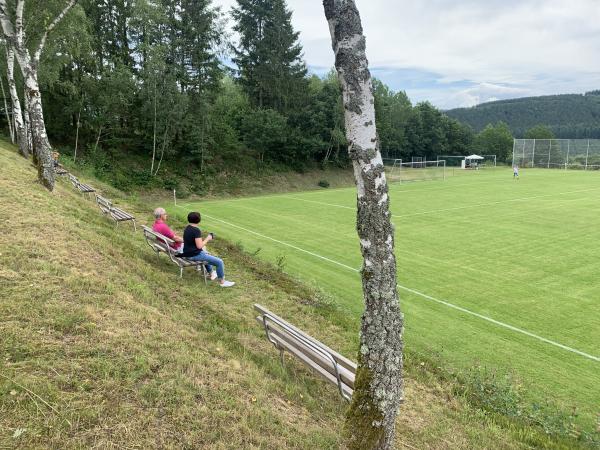 Sportplatz Lampaden - Lampaden