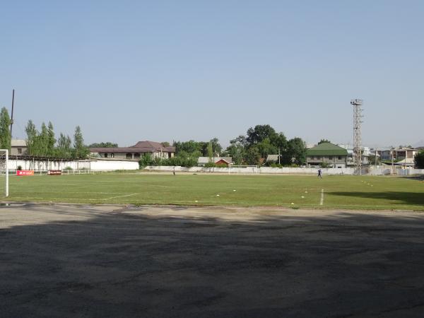 Stadion im. Safarbeka Karimova - Vahdat (Khuroson)