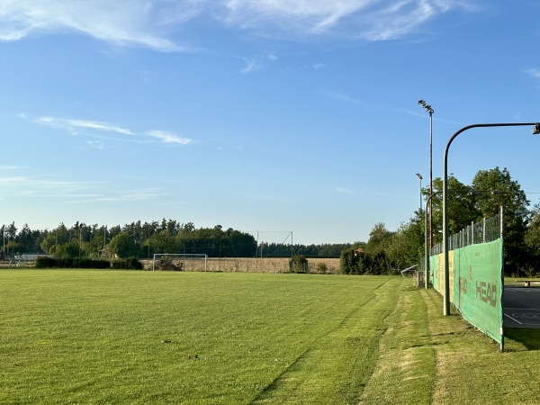 Sportgelände Jahnstraße Platz 3 - Nandlstadt-Kronwinkl