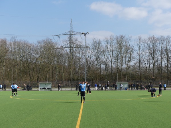 Bezirkssportanlage Chorweiler Platz 2 - Köln-Chorweiler