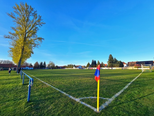 Sportplatz Großgräfendorf - Bad Lauchstädt-Großgräfendorf
