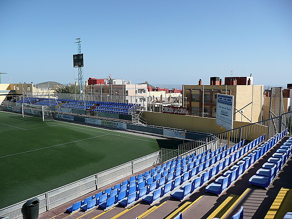 Campo de Fútbol La Palmera - San Isidro, Tenerife, CN