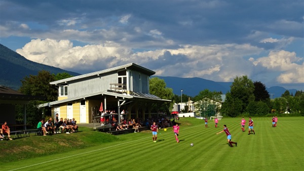 Sportplatz Möllbrücke - Möllbrücke