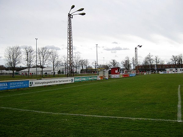 Flora-Sportplatz - Salzwedel