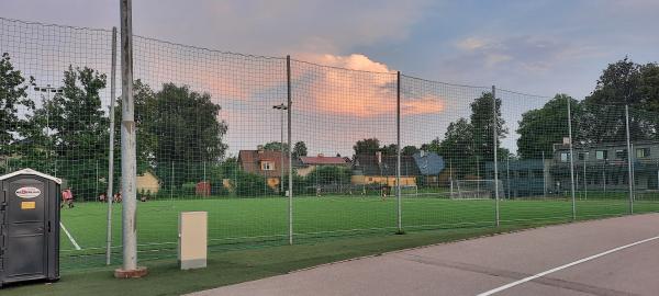 Tamme kunstmuruväljak - Tartu