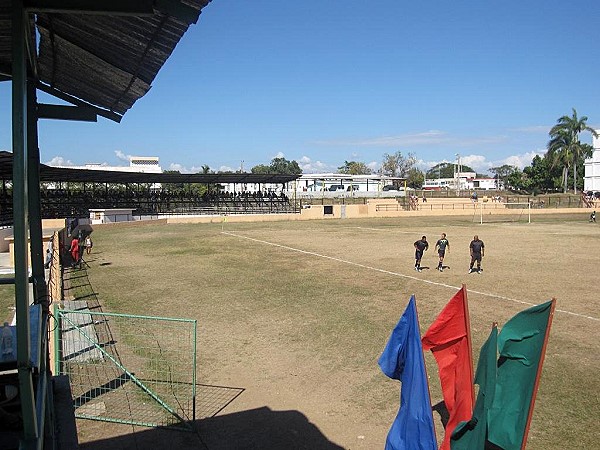 Estadio Luis Pérez Lozano - Cienfuegos