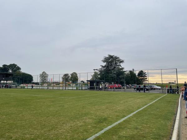 Hans-Weber-Stadion Nebenplatz 1 - Rheinau/Baden-Linx