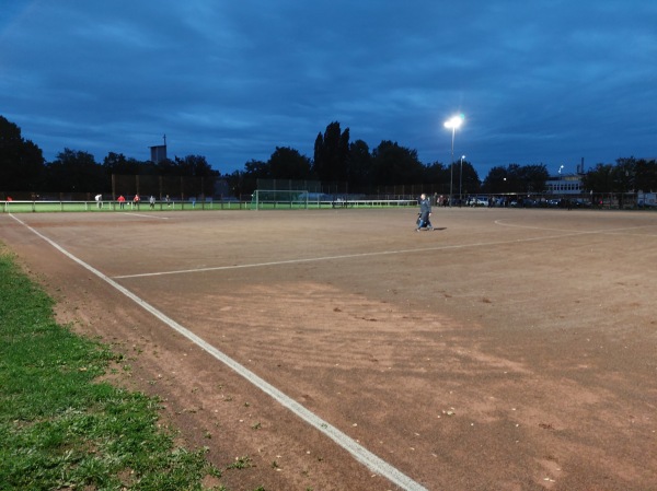 Sportanlage Mühlheimer Straße Platz 2 - Offenbach/Main-Waldheim