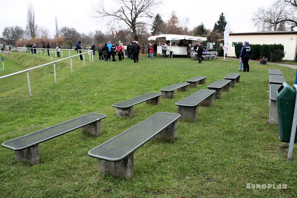 Guts-Muths-Stadion - Magdeburg-Stadtfeld West