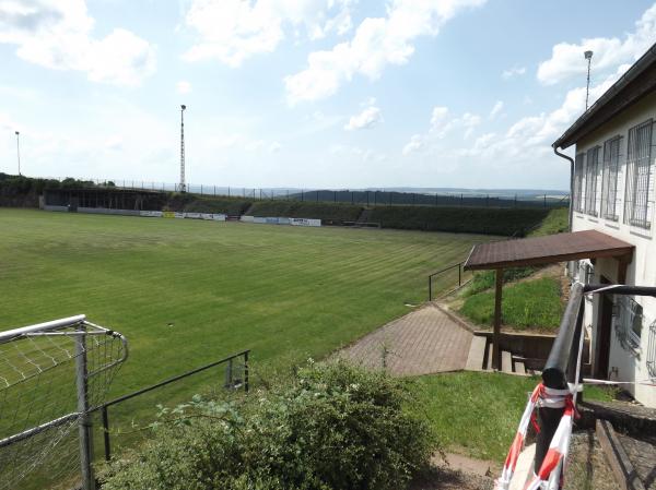 Sportplatz Einöllen - Einöllen