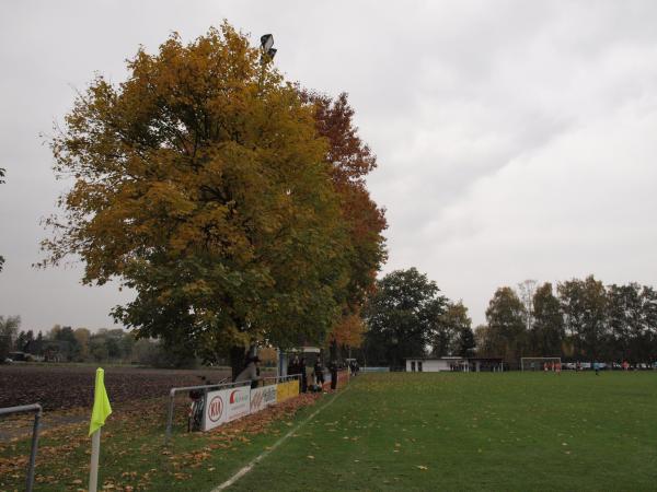 Sportstätte am Sportheim - Lippstadt-Garfeln
