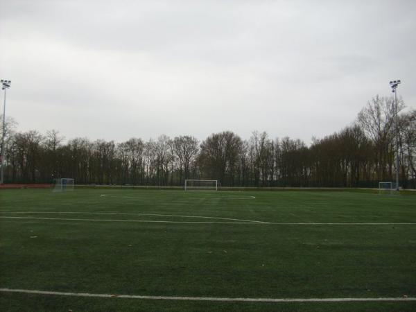 Stadion SOSiR w Słubice Boisko obok 1 - Słubice