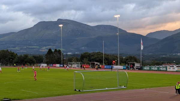 Elnesvågen stadion - Elnesvågen