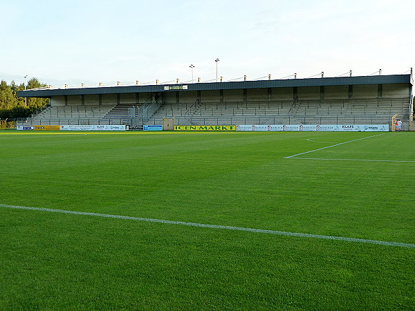 Patro Stadion - Maasmechelen