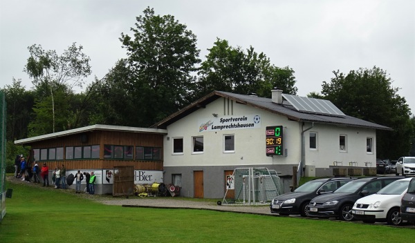 Sportplatz Lamprechtshausen - Lamprechtshausen