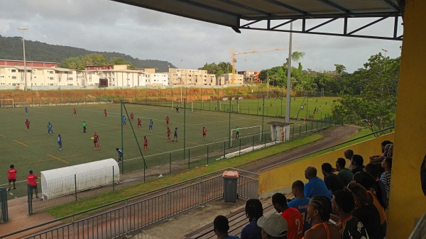 Stade Municipal Dr. Edmard Lama terrain annexe 1 - Rémire-Montjoly