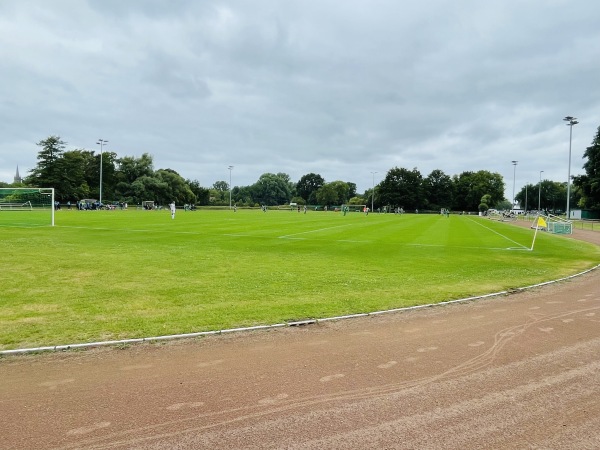 Bezirkssportanlage Hölschen Dyk - Krefeld-Hüls