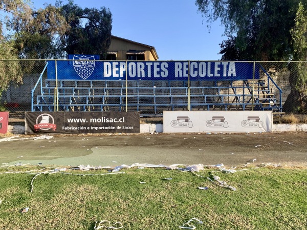 Estadio Popular de Recoleta Leonel Sánchez - Recoleta