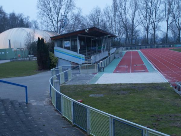 Stadion Löschenhofweg im Covestro-Sportpark - Krefeld-Uerdingen