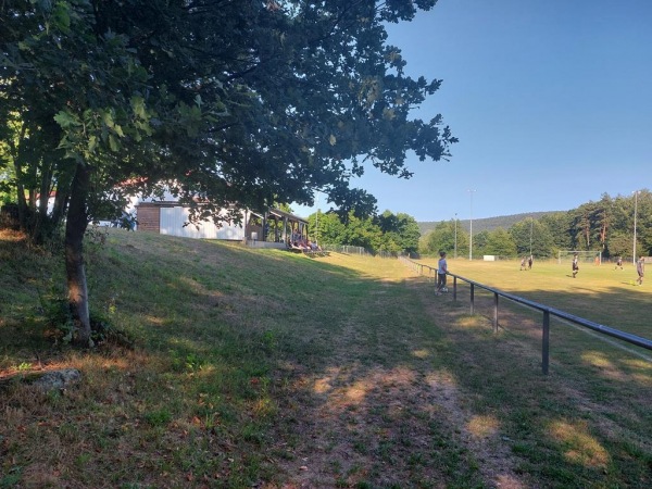 Sportplatz Nibelungenstraße - Wertheim-Mondfeld