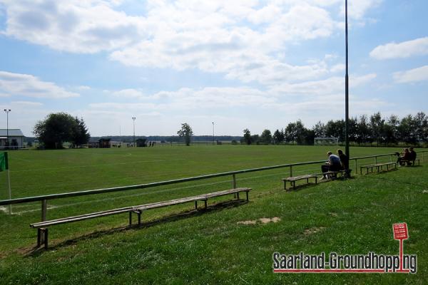 Sportplatz an der Schule - Steinhagen/Vorpommern