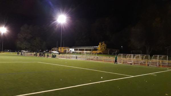 Sportplatz am Zugmantel - Taunusstein-Orlen