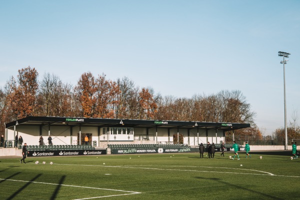 Fohlenplatz / Trainingsgelände am BORUSSIA-PARK Platz 10 - Mönchengladbach