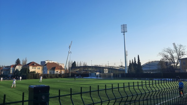 Pomožno igrišče Ljudski vrt - igrišče z UT - Maribor