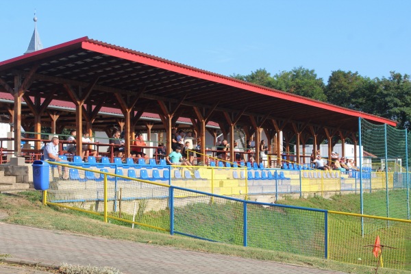 Sényői Sportpálya - Sényő