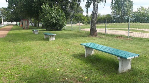 Friedrich-Ludwig-Jahn-Sportplatz - Sukow