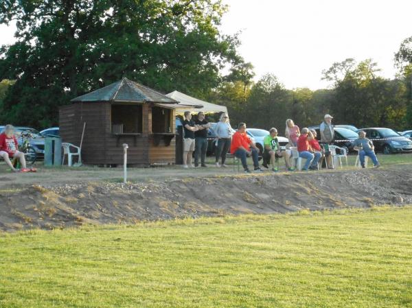 Sportanlage Am Kreuzberg - Ehringshausen-Kölschhausen
