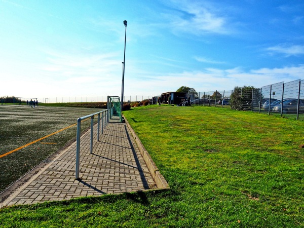 Sportplatz Kreisch - Halver-Kreisch