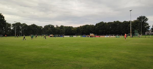 Sportanlage Dorfstraße - Burgdorf-Heessel