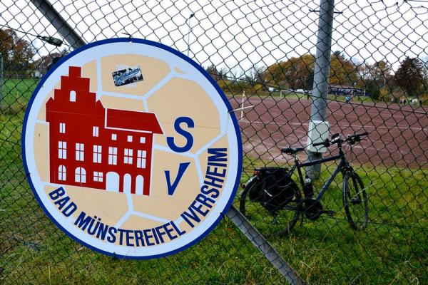 Sportplatz Auf dem Katzenberg - Bad Münstereifel-Iversheim