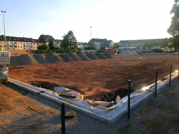 Bezirkssportanlage Honnenpfad Platz 3 - Duisburg-Wanheim
