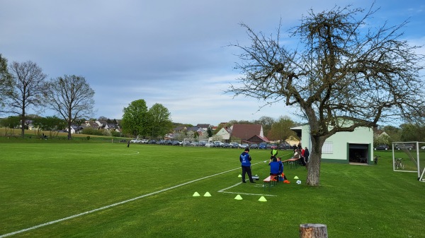 Sportplatz Burghausen - Wasserlosen-Burghausen