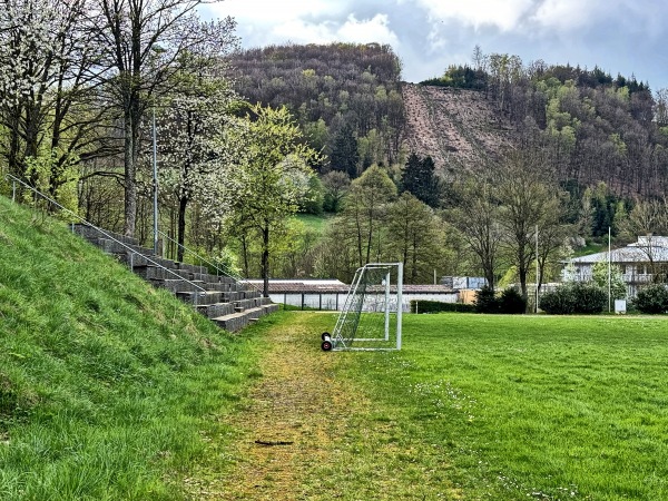 Sportplatz Königswasser - Sundern/Sauerland-Hagen