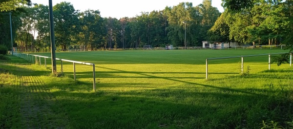 Sportanlage Hohenbelliner Weg Platz 2 - Jerichow-Brettin