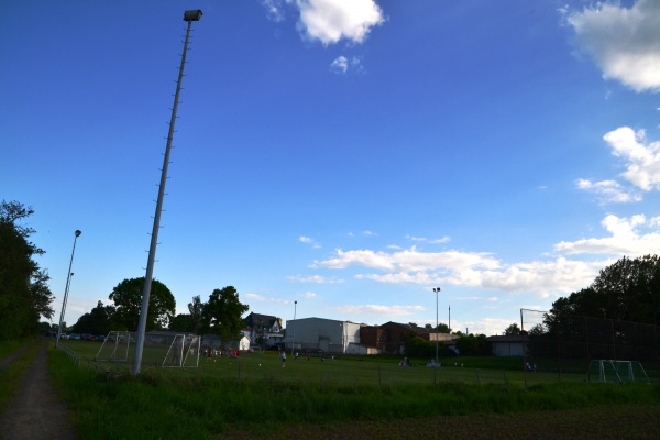 Sportplatz Mönchehof - Espenau-Mönchehof