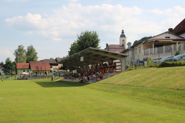 Pesenbach Stadion - Niederwaldkirchen