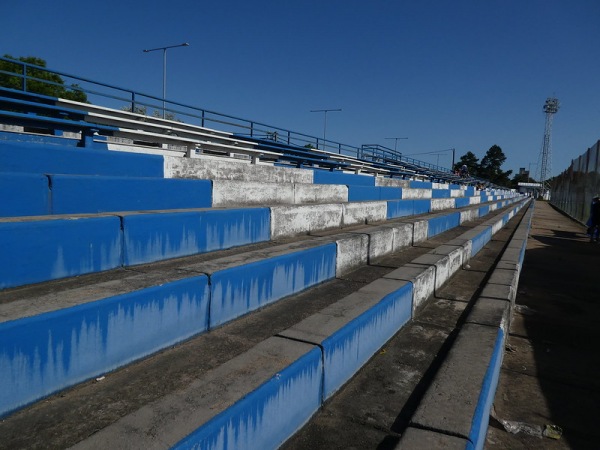 Estadio Arquitecto Antonio Eleuterio Ubilla - Melo