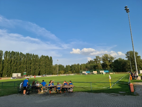 Sportplatz Mannswörth - Mannswörth