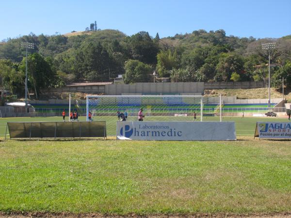 Estadio Nacional Las Delicias - Santa Tecla