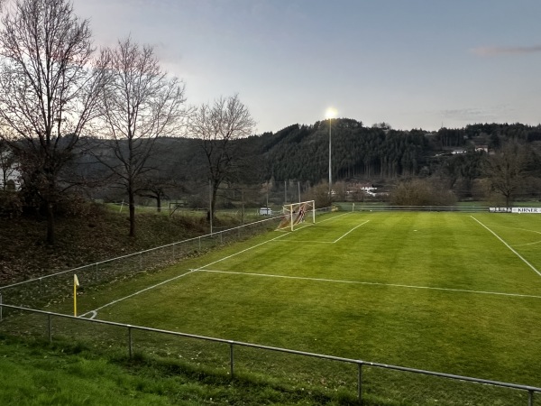 Sportplatz Am Mittelberg - Offenbach-Hundheim