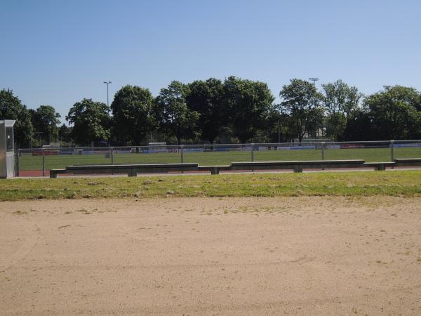 Bezirkssportanlage Seckbach - Frankfurt/Main-Seckbach