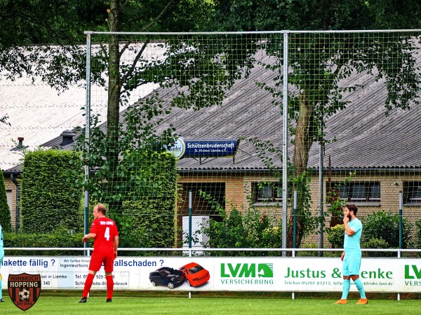 Sportplatz an der Schützenhalle - Schloß Holte-Stukenbrock-Liemke