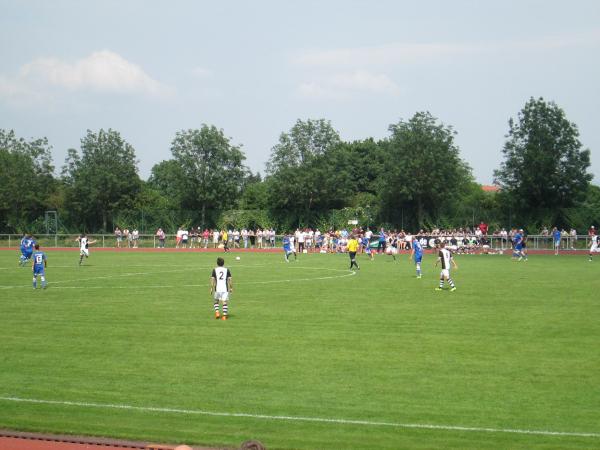 Stadion im Sportzentrum Hofheim - Lampertheim-Hofheim