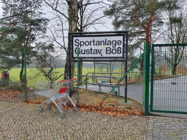 Gustav-Böß-Sportanlage - Berlin-Wedding