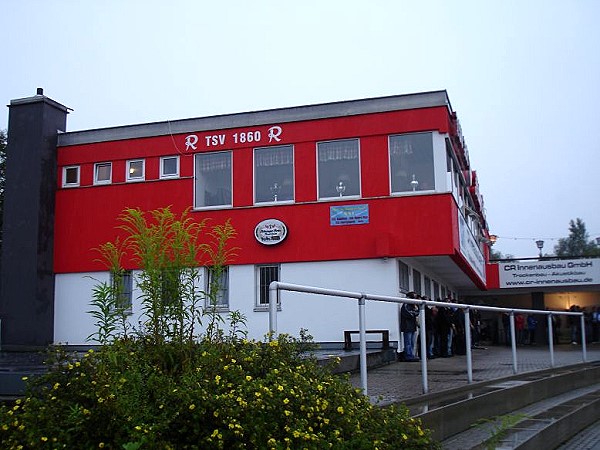 Beck & Fraundienst-Stadion - Rosenheim